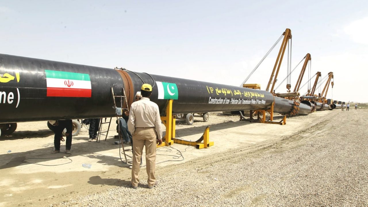 Iran warns Pakistan to Start Gas Pipeline in 6 Months or Pay $18 Billion Fine